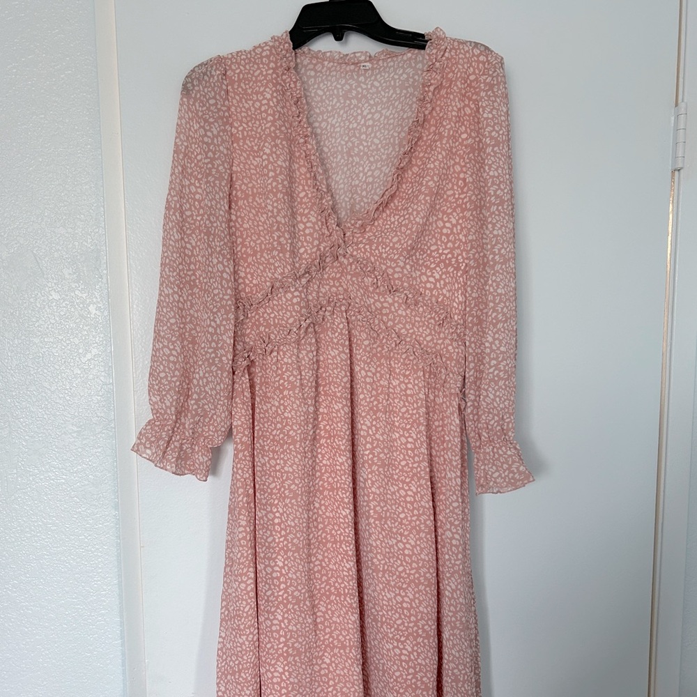 Pink and white midi dress XL